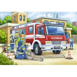 Ravensburger (07574) - "Police and Firefighters" - 12 brikker puslespil