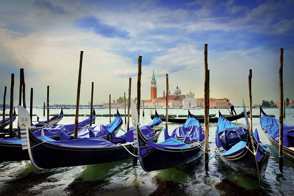 Schmidt Spiele (58240) - "Gondolas at San Marco, Venice" - 1000 brikker puslespil