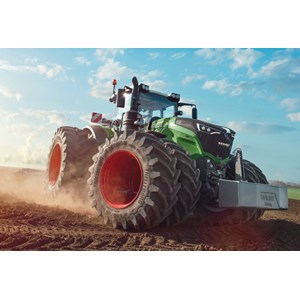 Schmidt Spiele (56221) - "Fendt 1050 Vario / 724 Vario / 6275L" - 48 brikker puslespil